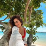 Sara Gurpal Instagram - #SaraKehndi What do you call beautiful in #Haryanvi ??? The Naka Island, a Luxury Collection Resort & Spa, Phuket