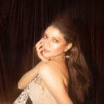 Sauraseni Maitra Instagram - 👑💫✨ #tajreignofrevenge #premierenight #specialscreening #bts
