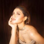 Sauraseni Maitra Instagram - 👑💫✨ #tajreignofrevenge #premierenight #specialscreening #bts