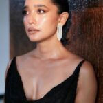 Sayani Gupta Instagram - 🖤 #throwback cause @eshwarlog sent these! Missing my babies! @shreejarajgopal @paloshell Eshuuu 📷 @kadamajay #naturallight #notouchup