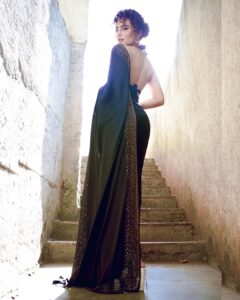 Seerat Kapoor Instagram - Basking In The Sun ☀️

Stylist @stylistshikhar 
H&M @artistrybykri 
Assisted by @janie_vyas16 
Photographer @neverjnever