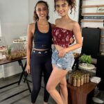 Seerat Kapoor Instagram - How we bring in warrior princess @namratapurohit’s birthday week! 💪🏻♥️ Thank you for your warm hospitality @californiawalnutsindia The healthy spread post a challenging circulates session was mouth watering! 😋 This is just the beginning, let the countdown begin! 😁 @samir.purohit @thepilatesstudiomumbai