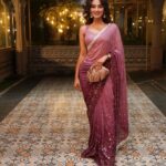 Seerat Kapoor Instagram - @siimawards 💕 Saree & Clutch: @bhumikagrover Jewellery: @divinuscreations Stylist: @baldankita 📸 @artistrybuzz_