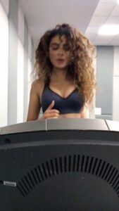 Seerat Kapoor Instagram - It’s been a long day! Some stretches to the rescue 🐣🦋