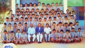 Shaam Instagram - SPOT ME 🤔

SCHOOL DAYS 😍😍😍😍

BEST DAYS OF MY LIFE 😘😘😘😘

#actorshaam #shaam 
#schoollife #bestdays 
#actor #shooting #life 
#instagram #newpost