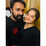 Shafna Instagram - Happy Valentines Day!!! ♥️👽 @sajinsajin_ #myvalentine #forever #beyou #bemine #loveisalwaysaround #findit #feelit #loveiswithinyou #spreadlove #lovebringshappiness #lovegiveshope #loveyourself