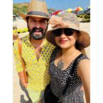 Shafna Instagram - When at Goa!!! @sajinsajin_ 👽♥️ #goadiaries🌴 #goanvibes #ourtime #dayswellspent #togetherforever #travelpartner #secondhome #goa #👽 #♥️