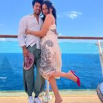 Sheen Dass Instagram - Of all the fishes in the sea “ CAUGHT YOU “. 😝😘.. LOVED ❤️ 🐬☀️💕 . . #rosheen #cordilacruises #lakshadweep #explore #happiness #love Cordelia Cruises