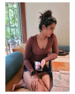 Shilpa Manjunath Instagram - "Behind this witty smile lies a woman who knows her worth, refuses to compare & keeps raising the bar” 
.
#knowyourworth #refusetocompare #unapologeticallyme