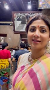 Shilpa Shetty Instagram - Back to my native roots  Mangalore .
Paying my obeisance to our Kuldevi #Kateeldurgaparmeshwari  and Introducing my Mangalorean heritage and culture to my children , that I am so proud of . 😇🧿♥️🙏 

 #mangalore #home #culture #gratitude 
#bunt #pride