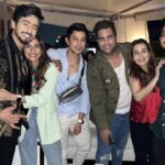 Shilpa Shinde Instagram - It's about last night 🎆 Birthday Bash of @mr_faisu_07 🎂❤ @niasharma90 @itisriti @nishantbhat85 @pratiksehajpal @munawar.faruqui @nishchal08 @mr.tarunraj @zkalra @vajanianeri @rajivadatia #birthdaybash #shilpashinde #funtimes
