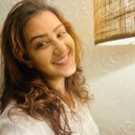 Shilpa Shinde Instagram - Happy New Year everyone❤️🧚‍♀️🧿🤗 Wishing all of you a wonderful 2023 with lots of happiness, good health and prosperity ❤️ #HappyNewYear #HappyNewYear2023 #ShilpaShinde #sunday #sundayvibes #funtimes #sundayfunday