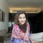 Shilpa Shinde Instagram – “Feel good without Filter”🤓
💜💘💙

#ShilpaShinde #wednesday #wednesdayvibes #funtimes #enjoying #nofilter #chhattisgarh #goodafternoon #picoftheday #shilpians #fashion Chhattisgarh