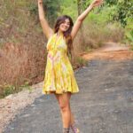 Shiny Doshi Instagram - "Dancing my way through the golden paradise of Goa, where the sun kisses my skin and the waves whisper melodies in my ears. ✨💃 Embracing the sheer bliss and infectious energy of this magical place, twirling and spinning with pure joy. 💛🌴 #GoaVibes #SunsetDance #PureBliss"