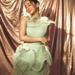Shivangi Joshi Instagram - #GlobalExcellenceAwards #GEA2023 @brandempower.in Outfit @geishadesigns Styled by @stylingbyvictor @sohail__mughal___ Accessories @kushalsfashionjewellery Clicked by @gohil_jeet