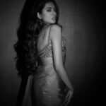 Shivani Rajashekar Instagram - 🖤🤍