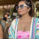 Shonali Nagrani Instagram - No shortage of colour:) #goa #lastday #fun #colourful #colourkaftan #swimwear #beachwear #beachside #laughter #sisters