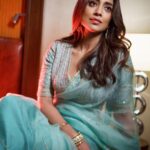Shriya Saran Instagram - Shot with the amazing @deepak_vijay_photography he makes pictures look like a painting . You are an artist . Thank you @ajshetty for connecting us Wearing @sithara_kudige mint green saree . @kabzaamovieofficial @makeupbymahendra7 @priyanka_sherkar1 Jwellery @kushalsfashionjewellery