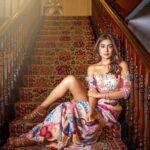 Shriya Saran Instagram – Thank you @portraits_by_sinjita for these beautiful pictures . I met her casually at breakfast table . And we decided to shoot . So glad we shot these . We should shoot more . Sending you lots of love 
Wearing @payalsinghal for @kabzaamovieofficial 
Make up @makeupbymahendra7 
Hair @yogitasheth96
@media9manoj