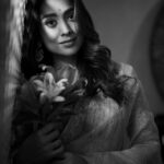 Shriya Saran Instagram - Shot with the amazing @deepak_vijay_photography he makes pictures look like a painting . You are an artist . Thank you @ajshetty for connecting us Wearing @sithara_kudige mint green saree . @kabzaamovieofficial @makeupbymahendra7 @priyanka_sherkar1 Jwellery @kushalsfashionjewellery