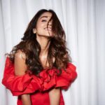 Shriya Saran Instagram - @kabzaamovieofficial promotions Makeup @makeupbymahendra7 Hair @priyanka_sherkar1 Shot by @venurasuri @media9manoj