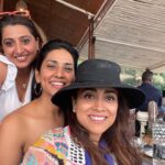Shriya Saran Instagram - A day in Goa !!!! So worth it , thank you Love you guys @dhrutidave @rahullings @therahulaggarwal @suparnamoitra_