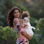 Shriya Saran Instagram - Thank you @portraits_by_sinjita for capturing me with radha . Precious Wearing @payalsinghal for @kabzaamovieofficial promotions . We decided to bring Radha in for some pictures . Make up @makeupbymahendra7 Hair @yogitasheth96