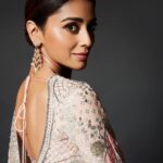 Shriya Saran Instagram - Thank you @falgunishanepeacockindia for this absolutely amazing saree for @kabzaamovieofficial movie music launch Thank you @rchandrumovies for making me part of your vision Thank you @nimmaupendra for being so so amazing in the movie and so so fabulous in real life . Photographer @venurasuri Make up @makeupbymahendra7 Hair @priyanka_sherkar1 @media9manoj