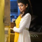 Shruthi Rajanikanth Instagram - Sparkling ✨ 📸 @mahadevan_thampi Mua @vijilsmakeover Costume @aimas_designz