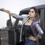 Shrutika Instagram - @director_thomson_vijaytv @vijaytelevision @prismatic_photography_7 #kpychampions #vijaytv #television #denim #jeans #pose #post #instagram #instagood #instapost #purple #pic #picoftheday #shoot #shootday