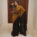 Shrutika Instagram – #sareedraping #saree #sareelove #waistbelt #outfits #fusion #pose #pictures #instapicture #instagramers #instalike #instastyles #tamil #happypeople #spreadlove #spreadpositivity #stayhappy #spreadjoy #coimbatore #events #people #love