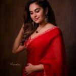 Shrutika Instagram - Costume @studio149 Photography @prismatic_photography_7 Jewelry @pradejewels #kpychampions4 #vijaytelevision #tamilshow #tamil #comedy #comedyshow #pictureoftheday #instapost #instagram #saree #red #love #laugh #happiness