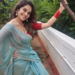 Shrutika Instagram - Mottaimadi vibes...Diwali Onset! #Diwali #festival #terrace #mottaimaadiscenes #terracegarden #mood #indianwear #ethnicwear #saree #sareelove #insta #instagram #instapicture #picoftheday📷
