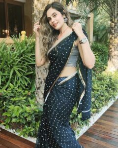 Shrutika Instagram - Happy bday to Me!😊😊
Thanks to each and every one of u who wished me ,tagged me in their stories,msged me ,called me and contacted me in various ways to send their love and wishes
I truly feel blessed to recieve ALL UR WISHES AND LOVE ON MY BIRTHDAY TODAY ! 
THANK U IMMENSE .LOVE U ALL😍😍😍

#birthday #happiness #happypeople #happybirthday #insta #instafamily #instagram #instamood #instagood #instapicture #picoftheday #today #bday #love #live #laugh #feelingblessed #spreadjoyandlove #spreadpositivity