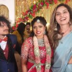 Shrutika Instagram - At the wedding reception of my most favourite and such a dear friend @vijaytvpugazh with the most lovely girl benzy🥰.so happy for both of them,may God bless them with lots of happiness and joy 😍😍😍 #friends #friendslikefamily #happypeople #wedding #reception #cwc #happiness #together #television #tamil #instagood #insta #instagram #picoftheday #instapicture