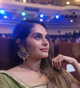 Shrutika Instagram - At an event,With the Most lovely people from the most lovely show #cwc ,that I miss the most!!

#specialguest #reality #event #fun #funpeople #instagood #insta #instalike #instagram #picture #instapicture #picoftheday #lovelypeople #friendslikefamily