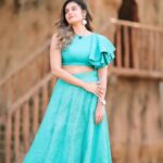 Shrutika Instagram - Costume @malarvikrambridalcouture Photography @dhanush__photography Make up and Styling @shrutika_arjun ( yas me)😉 #shooting #shootmode #work #happy #pose #seablue #pic #picture #love #instagood #instagram #instadaily #insta