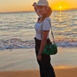 Shrutika Instagram - #beach #beachvibes #sunset #nature #naturelover #australia #pictureoftheday #picture #post #pics #waves #green #instagood #instagram #familytime #sand #vibes #spreadlove Philip Island, Australia