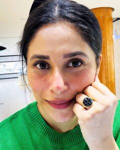 Shubhaavi Choksey Instagram - My never ending love for exquisite jewellery … Purchased this ring from @fiori_dxb… 
#ringlover #jewellery #fiori #2022