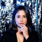Shubhaavi Choksey Instagram - “I SHINE IN BLACK “ Photographed & Edited by @shotbyrohitdey #shotbyrohitdey #instamood #style #fashion #2022 #black