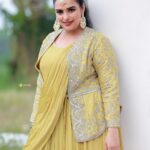 Shweta Menon Instagram - Always love to work with u my sweet sister 💞💞💞💞💞💞💞💞💞💞💞💞 Actress @shwetha_menon Makeup Artist @avinash_s_chetia @sonybaby156 Stylist @tharunya_vk Shots @3leaf_photography 💃💃💅💅💄💄💋💋❤️❤️🌹🌹💕💕💓💓💗💗💖💞💞🥰🥰😍😍😘😘🧿🧿🙏🙏