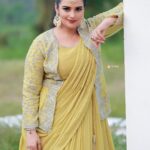 Shweta Menon Instagram - Always love to work with u my sweet sister 💞💞💞💞💞💞💞💞💞💞💞💞 Actress @shwetha_menon Makeup Artist @avinash_s_chetia @sonybaby156 Stylist @tharunya_vk Shots @3leaf_photography 💃💃💅💅💄💄💋💋❤️❤️🌹🌹💕💕💓💓💗💗💖💞💞🥰🥰😍😍😘😘🧿🧿🙏🙏