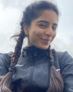 Siddhi Mahajankatti Instagram - • Happy girl on the mountains •
#trek #for #life