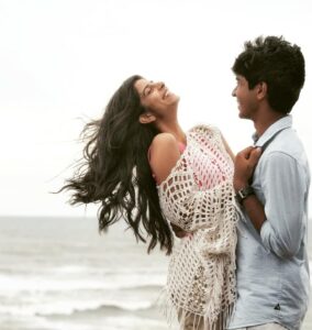 Siddhi Mahajankatti Instagram - " Did you all get the call ? from Ganesh cheta ?" I hurriedly messaged on our Doore group.  It was exactly 2 weeks back that I had gone for my auditions to be DIA. During my audition, Gautham's , Devika's, Darshana's and Kuppi's role were set (even though they weren't sure🙈 I kind of knew that they were going to be in the film for sure). "What call ? I haven't got any" replied Thoma (Akshay). I got a little to embarrassed and at the same time scared cus I didn't want act with anyone else other than these 6 beautiful ppl.

so I immediately called Ganesh cheta back to find out if everyone else is also going to get the call and he said YES! I was relieved. And eventually that evening everyone messaged on the group.... It was the beginning of all happy times for all 7 of us ....
From changing the title of the movie Doore to Aanandam, from listening to the whole script while I teared up to getting to know that Vineeth Srinivasan is our producer,
from shopping in Lulu to getting a makeover done for Dia (Thanks to bony chech),
from rehearsals to actually shooting for the film,
from going for the pooja for our first day at shoot to praying at the kaloor church at 1am on the 21st of October 2016....
We have all come a long long way...
And I still can't believe it's been 3 years since Aanandam released, it feels like yesterday for me when we were all  thrilled to go to Dubai for our 'cheriya padams' promotion! 
I'm thankful to god for all the immense happiness he has given to all of us and a big thanks to Ganesh cheta for helping me acheive my life goal in a small kutty way which is to spread happiness! 
Thank you amma and appa and thimma 🙄 for loving me unconditionally even though I screwed up a lot of times in life 🙈

These small kutty memories I'll cherish this forever!

A big thank you for all the love you've given for the movie and also for loving Dia and Akshay's love story ❤️ #iniaanandame

Love
Siddhi