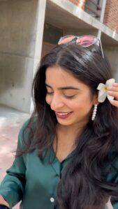 Siddhi Mahajankatti Instagram - • I’m back to being me fammmm! •

Apologies for not being so active on Insta. I’ve just been on a roller coaster of mess in my life. But hey I’m back stronger !