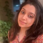 Sija Rose Instagram - Silver lining in the sunshine . 🌹 🌸 #keepingsomerealpictures #tomysilverlining #dontmissthesunshine #dilbar
