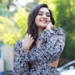 Smruthi Venkat Instagram - Rise n shine ✨