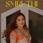 Smruthi Venkat Instagram - For the one with the most dazzling personality @smruthivenkatofficial ✨ #instagram #instafeed #explorepage✨ #fyp #instareels #reelkarofeelkaro #reelsinstagram #reelitfeelit #tamilreels #tamil #trendingaudio #trendingreels #beauty #love #smruthivenkat #viralvideos #reelsofinstagram #vilambaraidaiveli #vintage