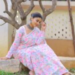 Sneha Instagram - The most beautiful thing you can wear is confidence. @geetuhautecouture @clicks_by_ajay @rajesh_chinchili #sareelove #beyou #lifestyle #floralsaree #telugu #etvtelugu #mrnmrs #mylifemyway