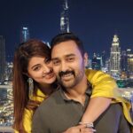 Sneha Instagram - Happy new year my darlings!!! Have a fantastic year 💓 @prasanna_actor #visitdubai #newyearindubai #liveurlife #blessed #beyourself #bekind #newyearparty